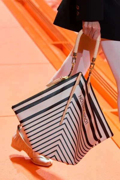 Look 102